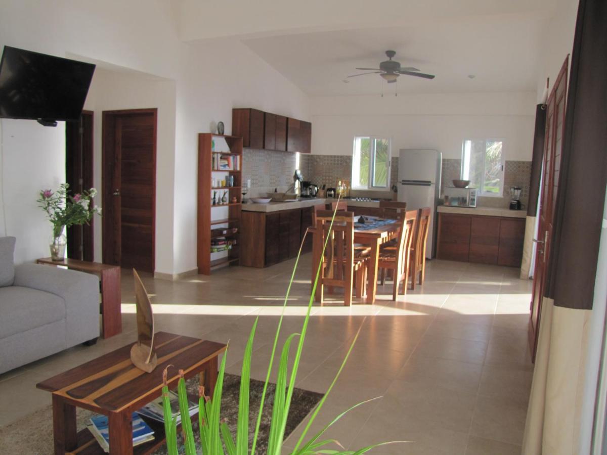 Caribbean Casa Blanca Apartment ซาคาลัก ภายนอก รูปภาพ