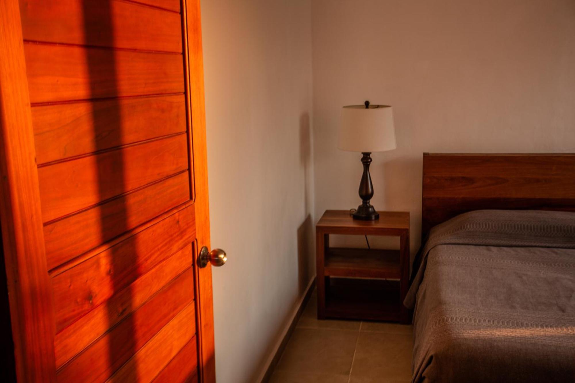 Caribbean Casa Blanca Apartment ซาคาลัก ภายนอก รูปภาพ